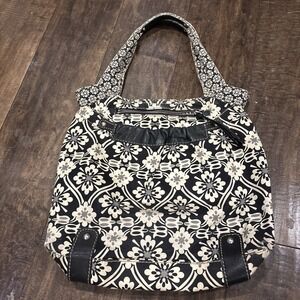 FOSSIL Vintage Women's Shoulder Bag Purse ~HOBO~Black And Cream~Quilted~Floral